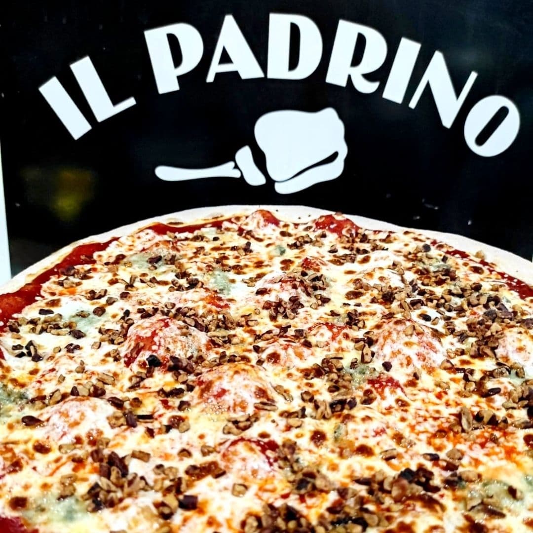 Pizza gorgonzola e noci