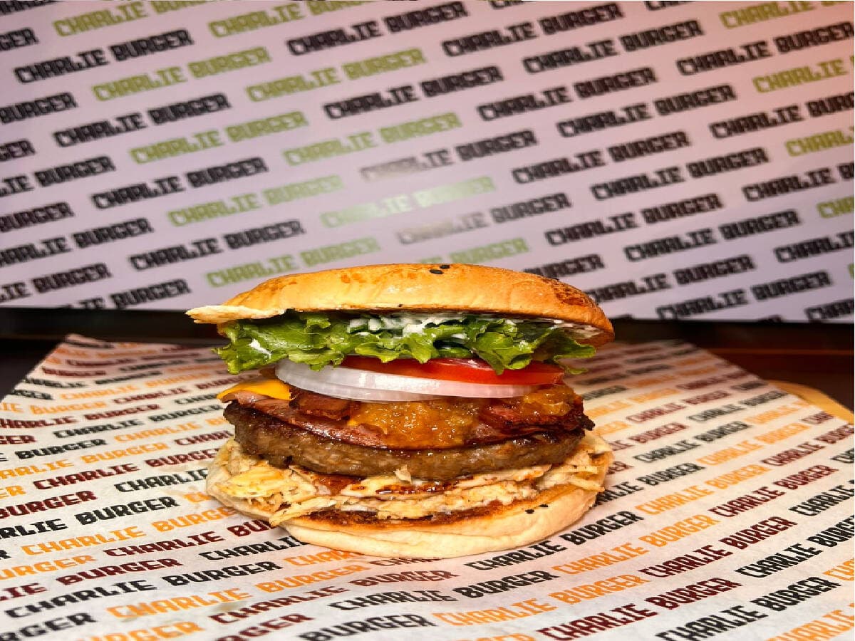Charlie Burguer