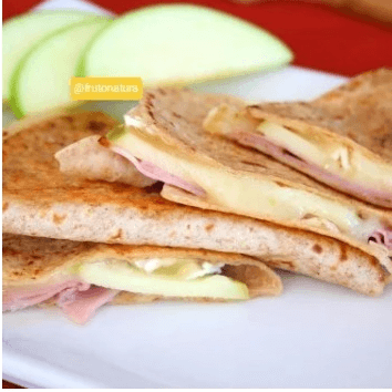 Quesadilla + Batido 12 Onz