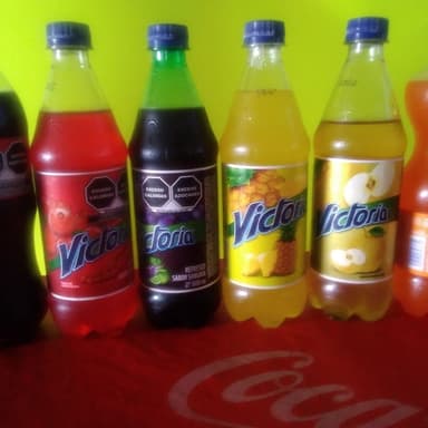 Coca Cola Regular, Refresco Victoria Regular