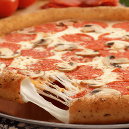 Pizza Grande de Peperoni con Champiñones y Orilla