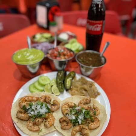 Taco de Maíz con Camaron