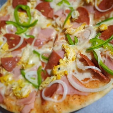 Pizza Especial Caprichosa