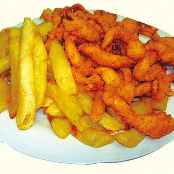 Trozos Pechuga Apanado con Papas 300 G
