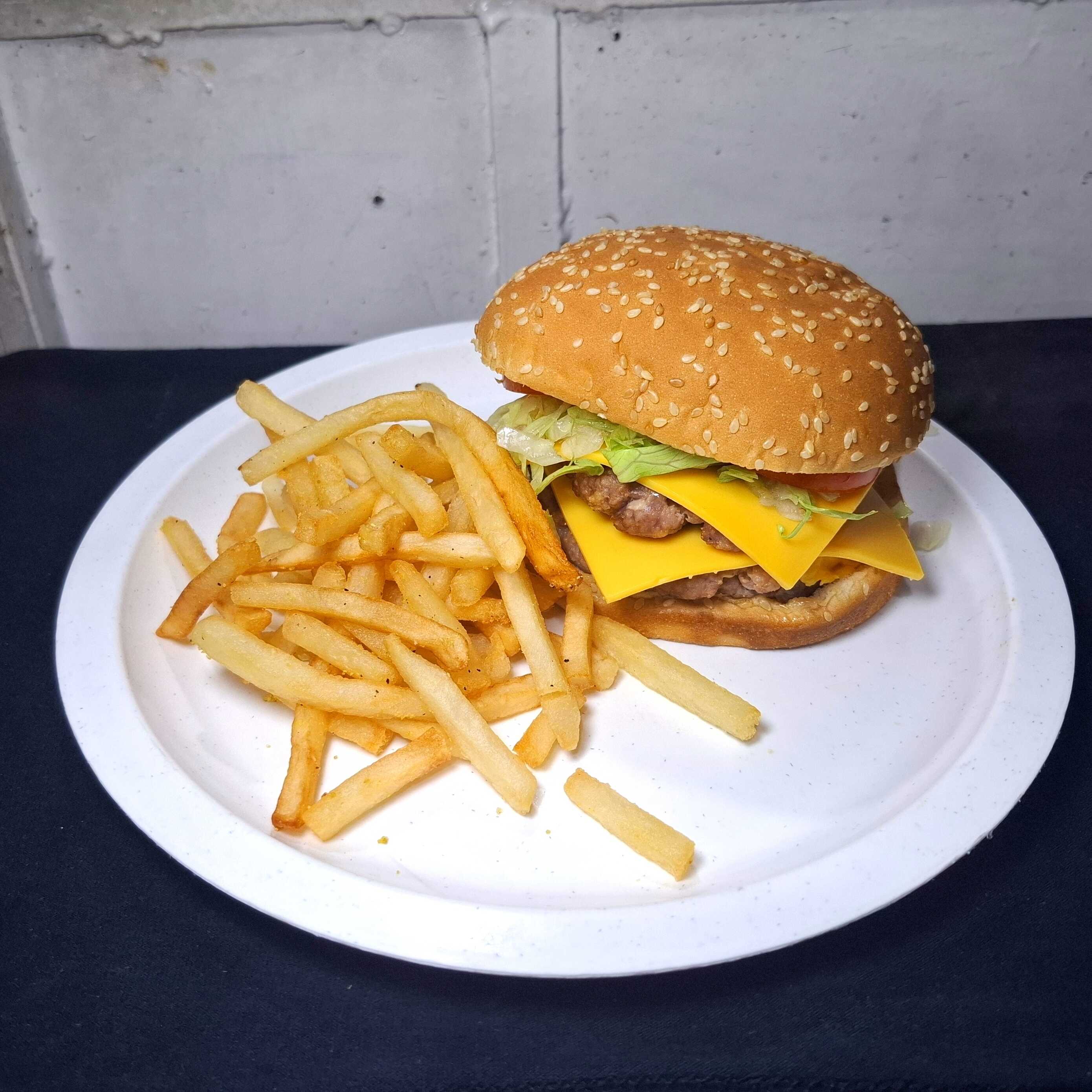 Hamburguesa Doble Carne con Papas
