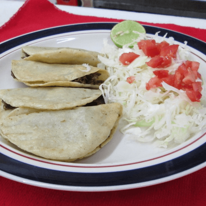 TACOS DE PICADILLO