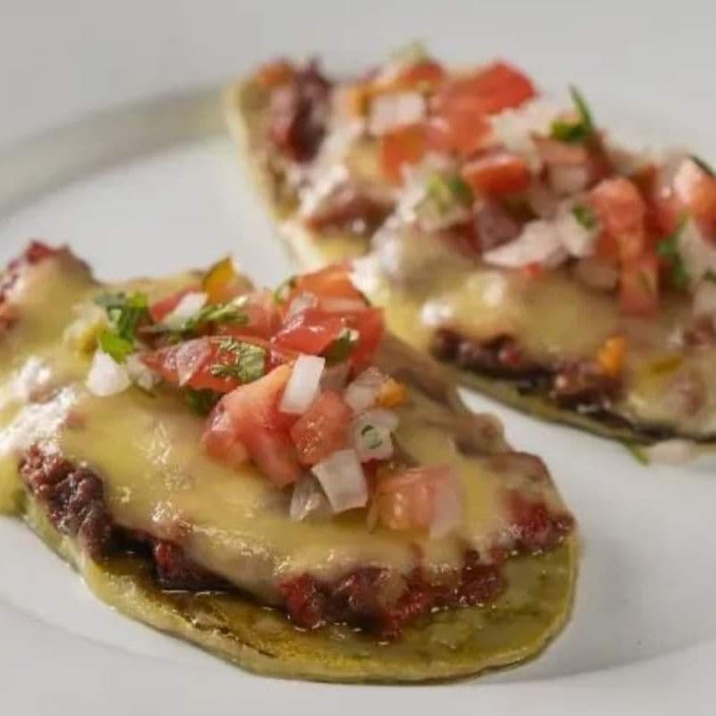 Molletes de Arrachera