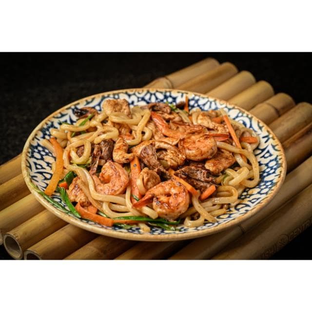 YAKI UDON MIXTO