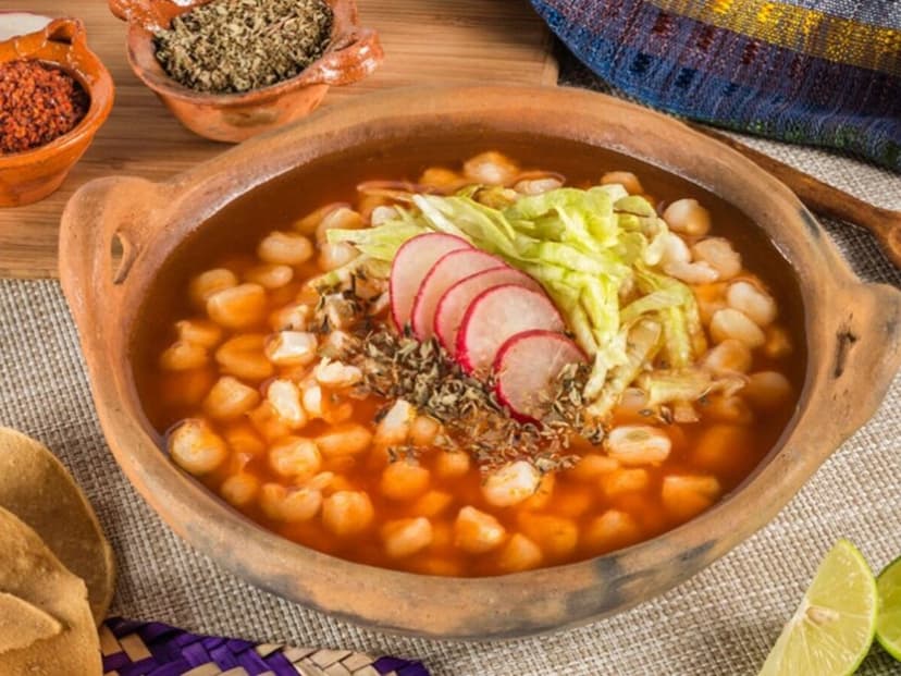 Pozoleria los Piolines