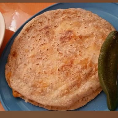 Gordita “Con Frijoles”