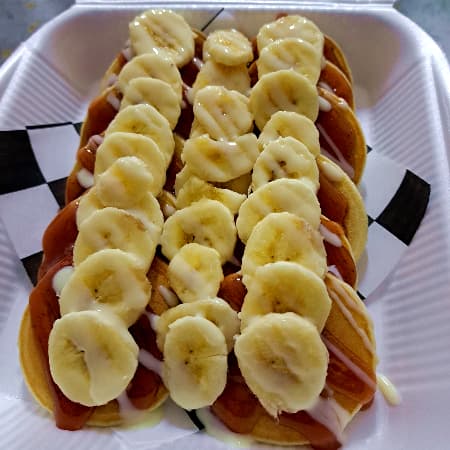 Hot Cakes Minis Mermelada Fresa, Plátano & Lechera