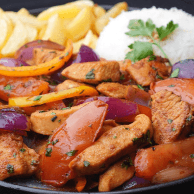 Pollo Saltado con Papas Fritas, Arroz + PEPSI