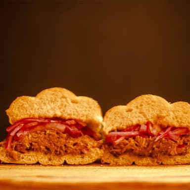 Torta de Cochinita