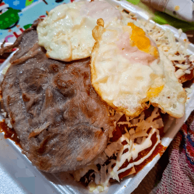 Chilaquiles Rojos
