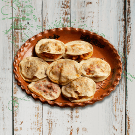 4 Gorditas + Agua de Jamaica