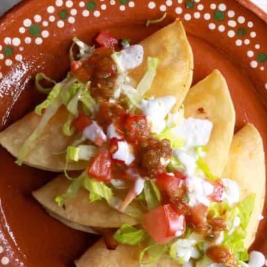 4 Tacos Suaves de Maiz