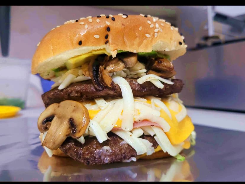 Hamburguesas Traviesas Nogalar