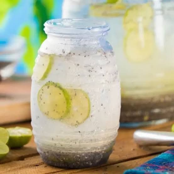 Agua Limon con Chia