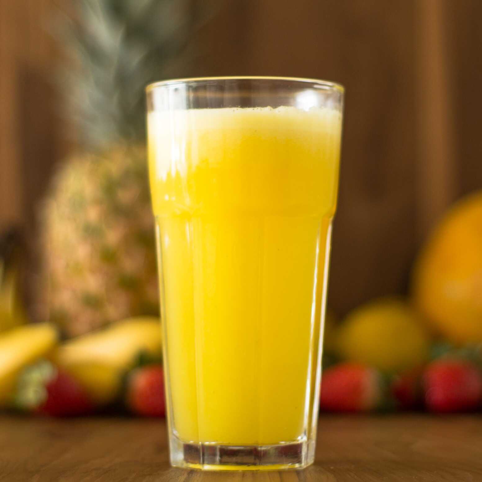 Jugo de Piña y Naranja 16 Oz