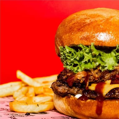 Hamburguesa Pulled Burger y Papas