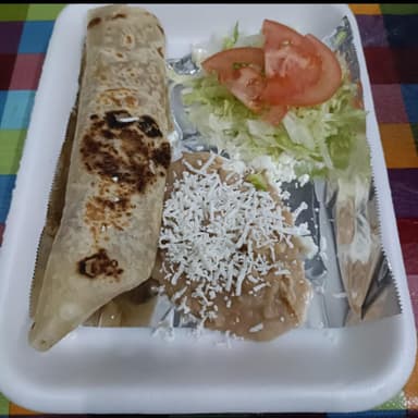 BURRITO DE FRIJOL CON CARNE