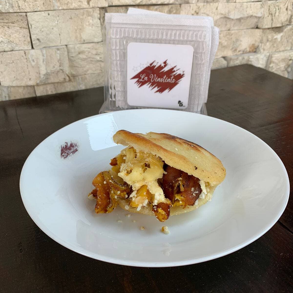 Arepa Plátano con queso