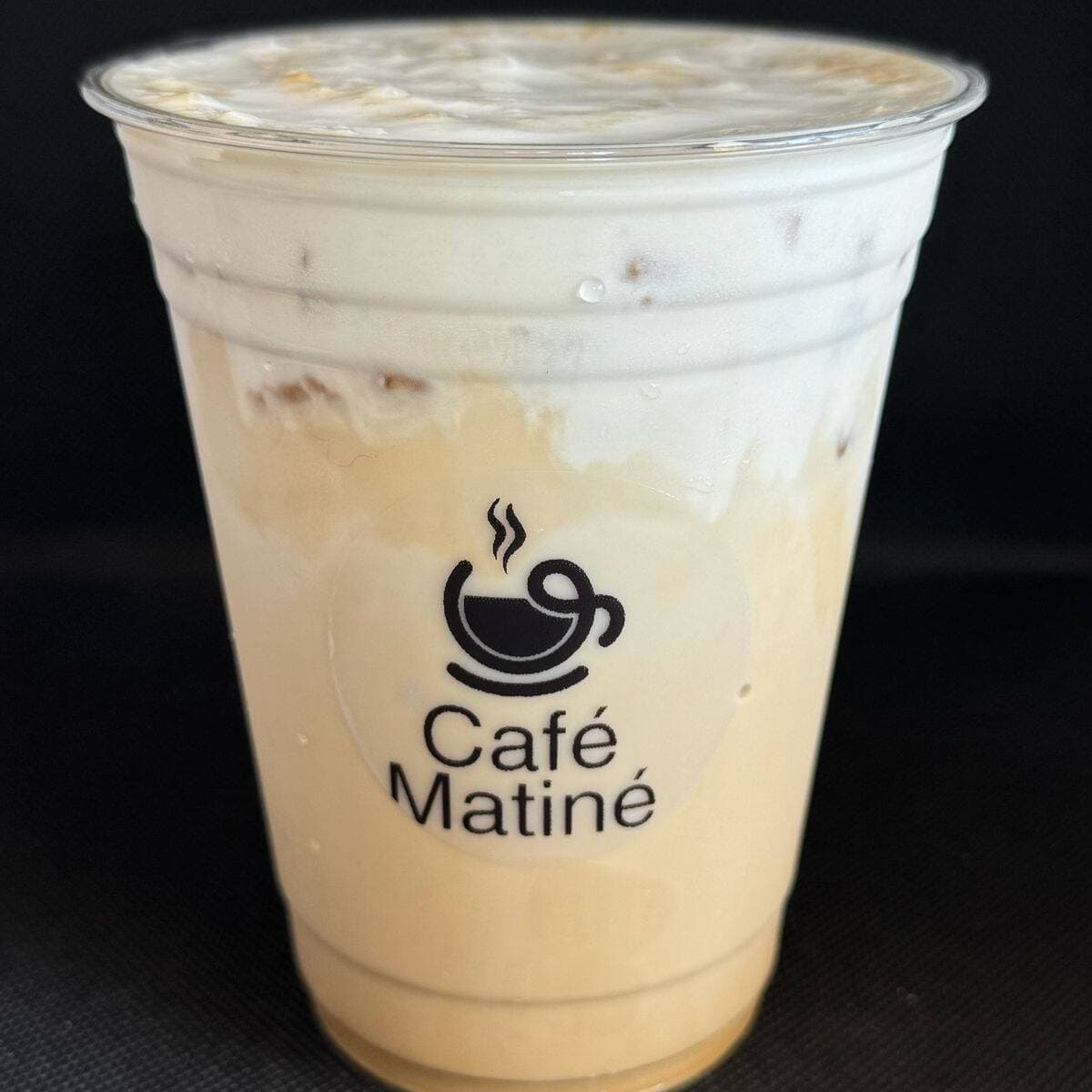 Brown Sugar Banana Cream Iced Latte 16 Oz