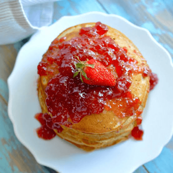 Hot Cake de Mermelada de Fresa
