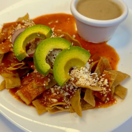 Chilaquiles con pollo