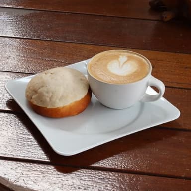 PAQUETE CAPPUCCINO CON CONCHA DE VAINILLA