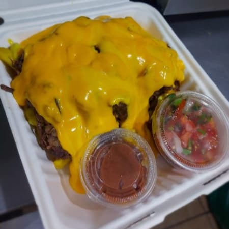 Papa Nacho de Carne de Res.