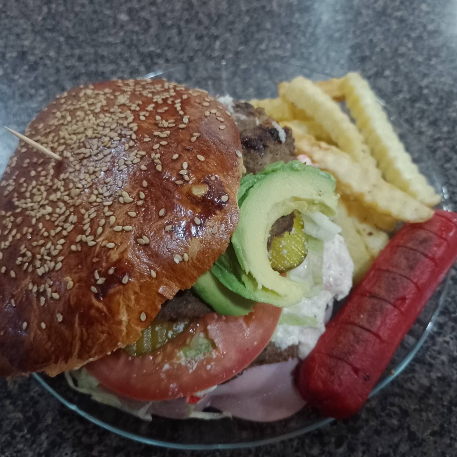 Exg. Milanesa/Aguacate/Parmesano/Aceituna, Papas