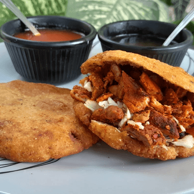 Promo: 2 Polcanes Relleno