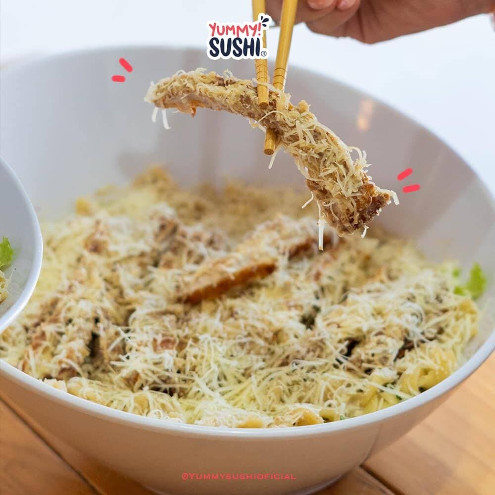 ENSALADA POLLO PARMESANO