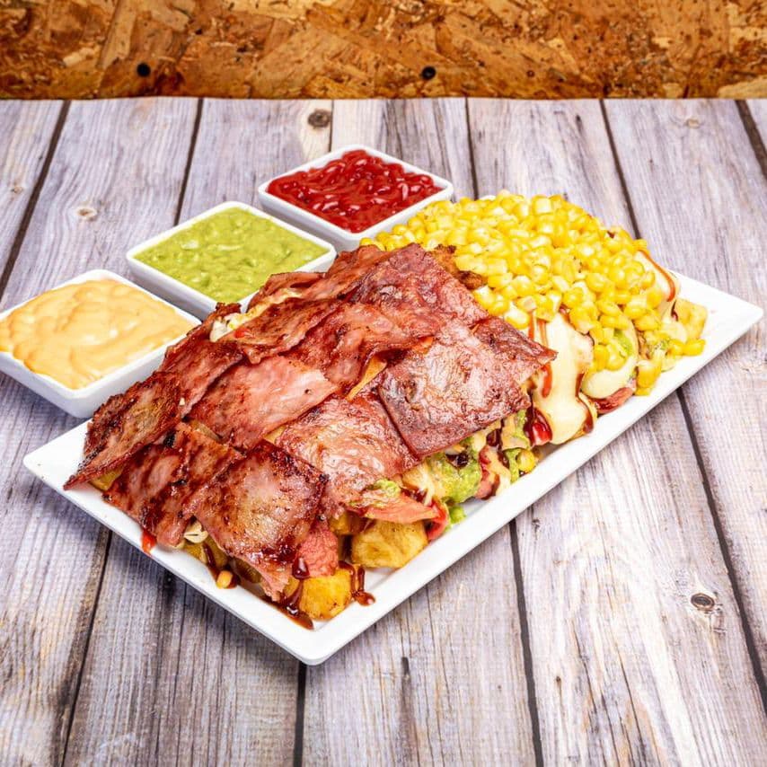 Salchipapa Tasty Tocineta 2 Personas