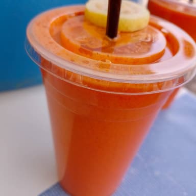 JUGO DE NARANJA ZANAHORIA 16 Oz