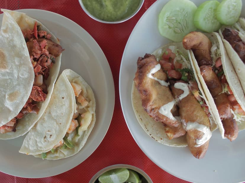 Super Tacos Capeados Raúl