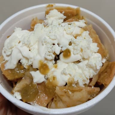 Chilaquiles Verdes 1/2 Litro