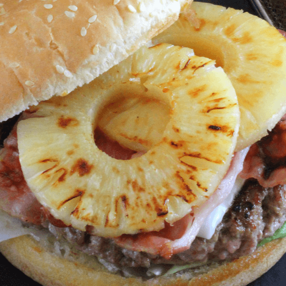 Hamburguesa hawaiana