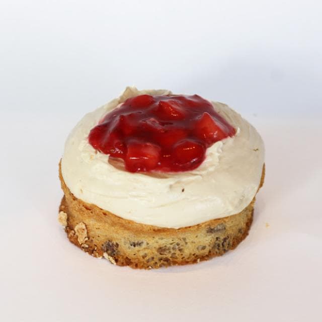 MINI SUSPIRO DE FRESA