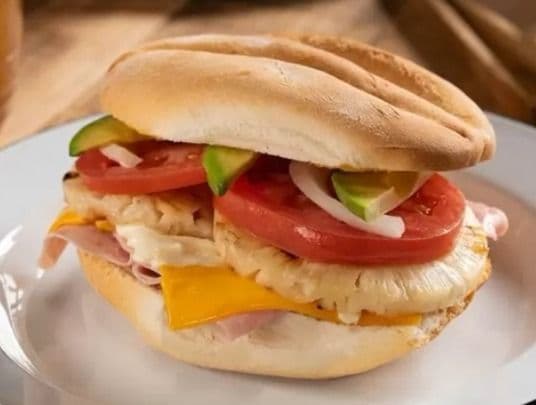 Torta Hawaiana
