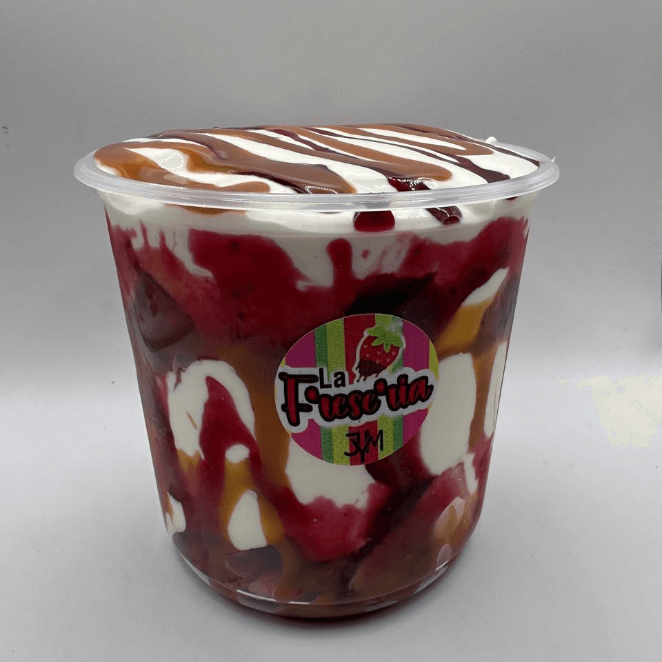 Fresas con Crema Sencillas 24 Onz