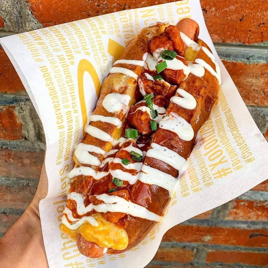 Hot Dog Boneless Wings