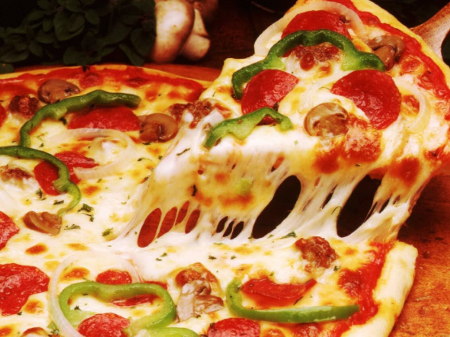 Top Music Pizza
