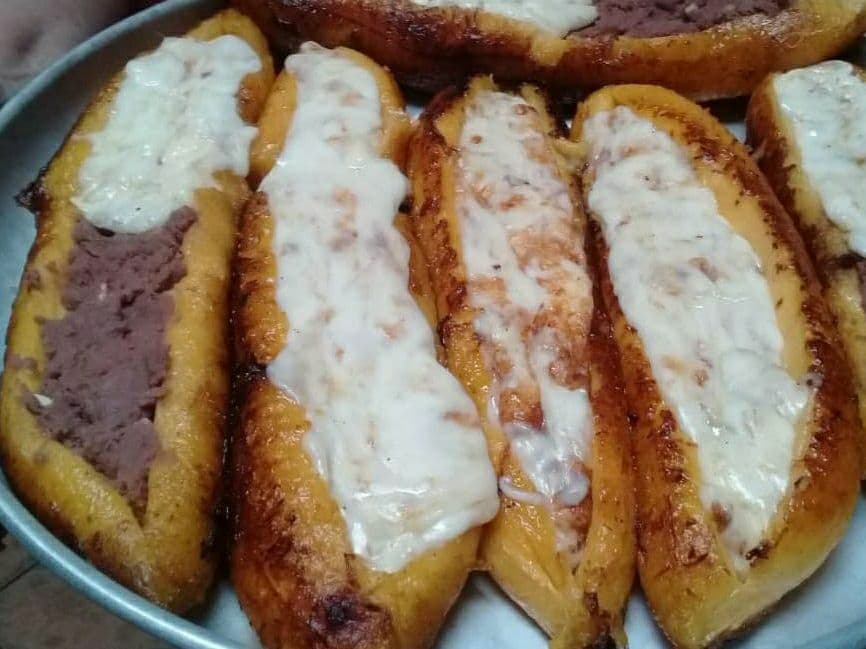 Canoa de platano maduro