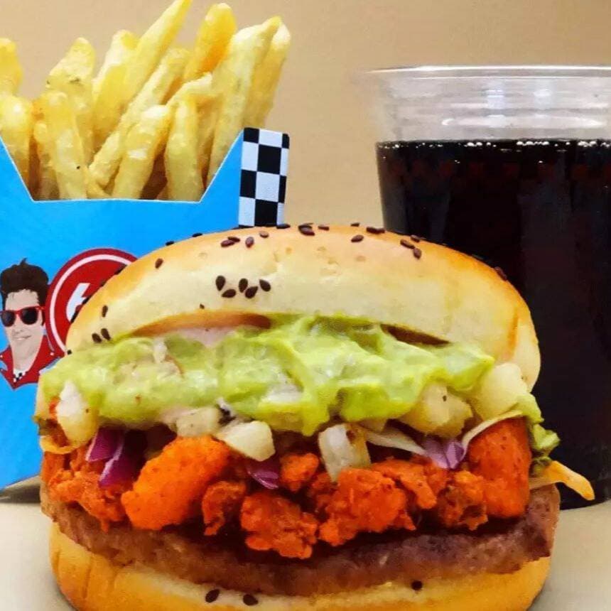 Combo Pastor  Burger By Taco Inn