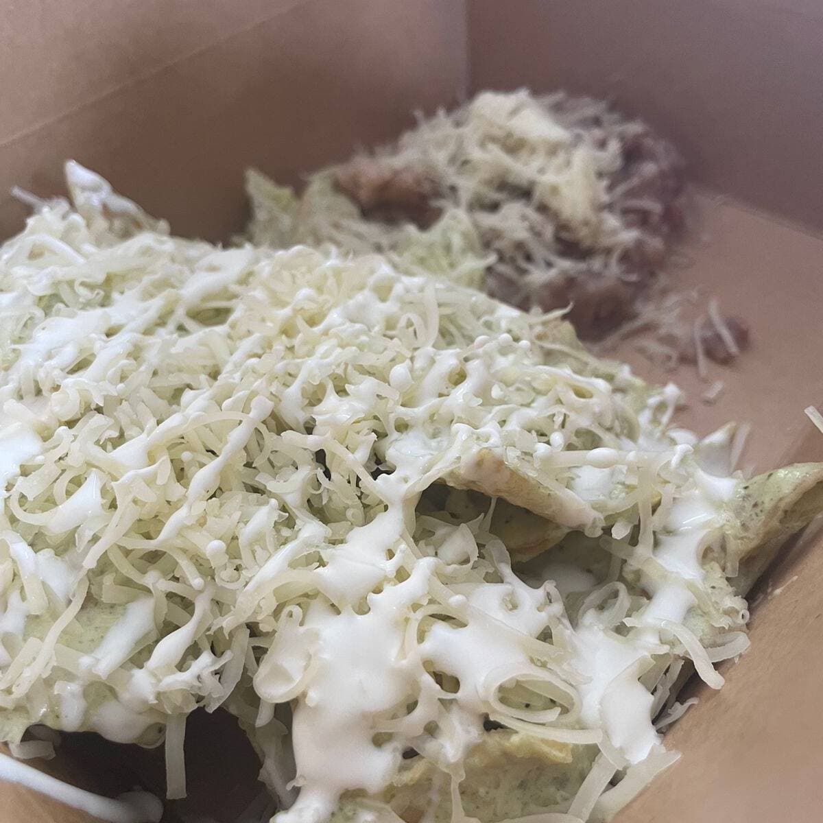 Chilaquiles con Queso Verdes