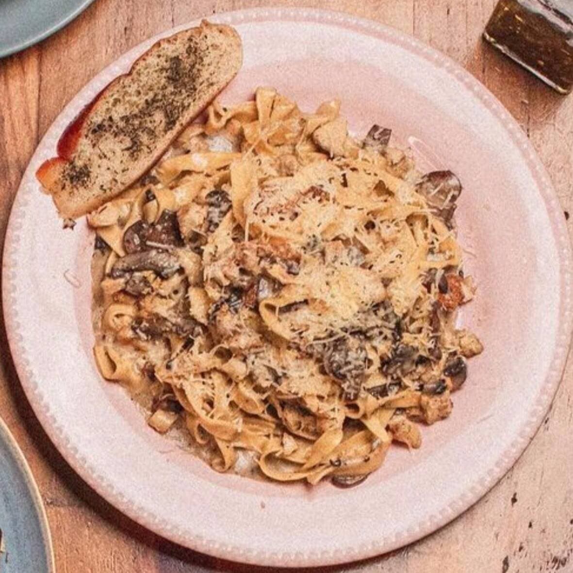 Pasta La de Pollo