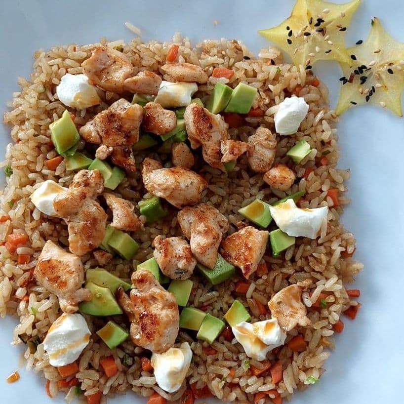 Yakimeshi Especial de Pollo