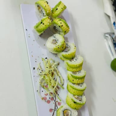 AVOCADO ROLL